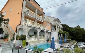 Apartments Martic Janja